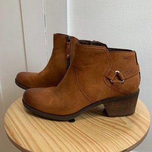 Teva Anaya Bootie